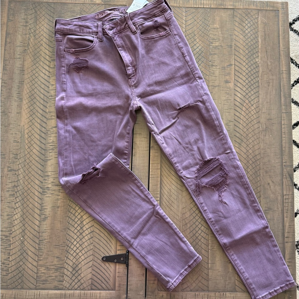 American Eagle Outfitters Distress High-Rise Jeggings